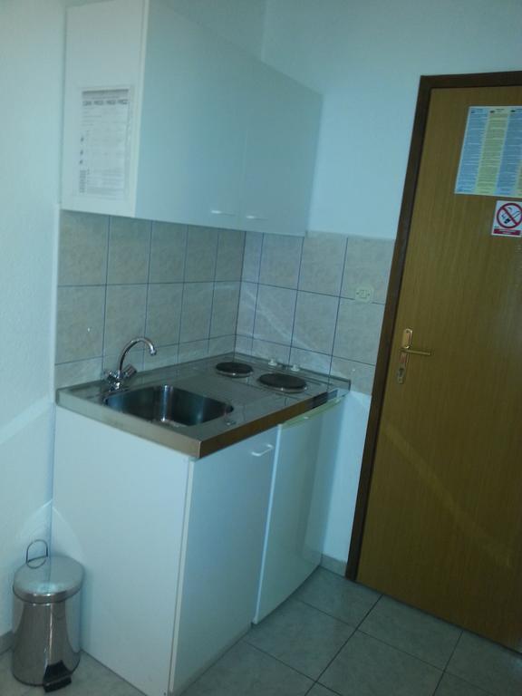 Apartment Miskovic Makarska Exterior photo